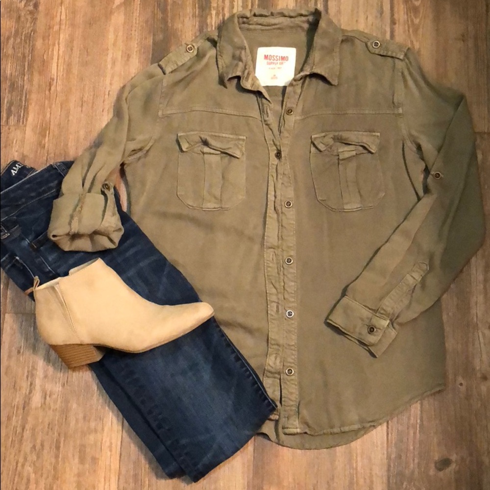 Green Mossimo button up